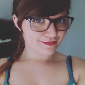 Meet your Posher, Angie